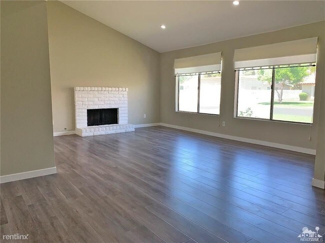 Building Photo - 3 br, 2 bath House - 82505 Doolittle Dr