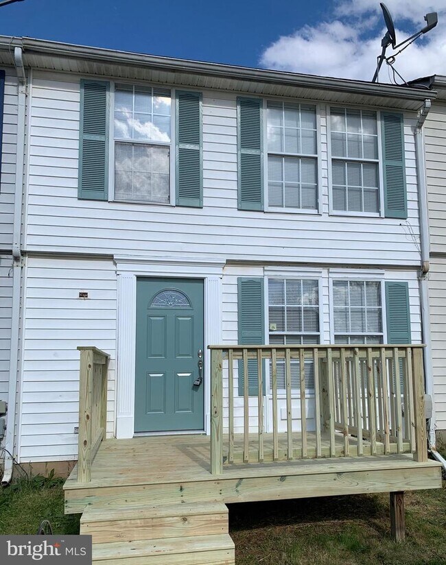 Foto del edificio - 19 Chadford Ct