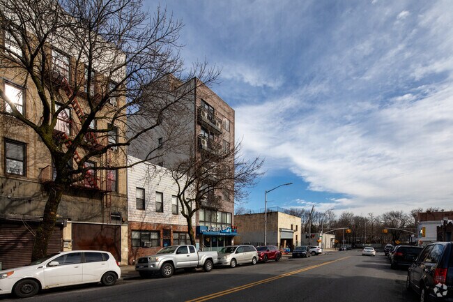 Foto del edificio - 3914 8th Ave