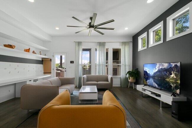 Foto del edificio - 2516 SW Nottingham Ave