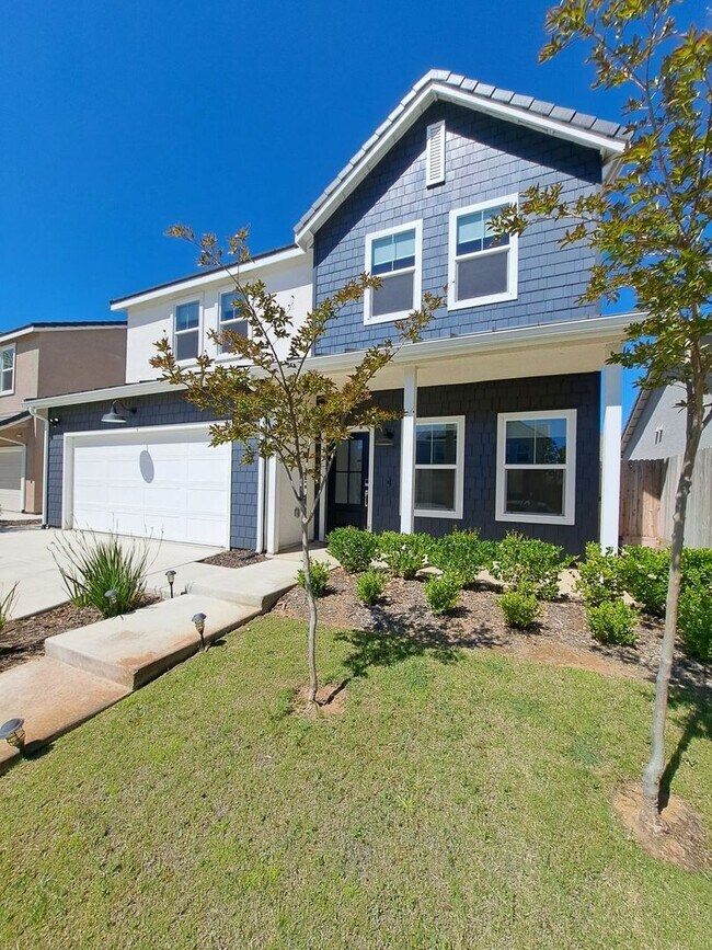 Building Photo - 911 Blue Oak Lane W
