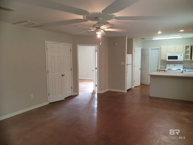 Foto del edificio - 18390 W Hammond St