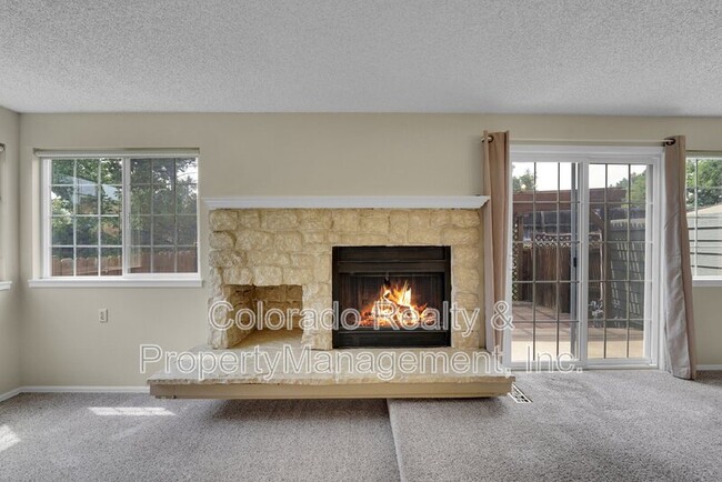 Building Photo - 3901 Paseo del Prado