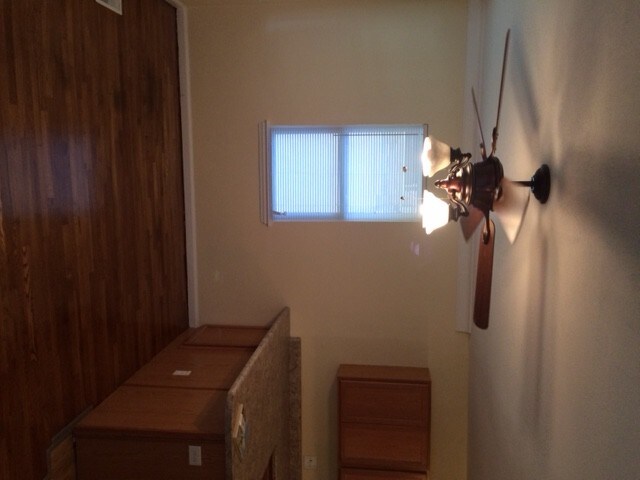 Foto del edificio - 213 Dix Rd