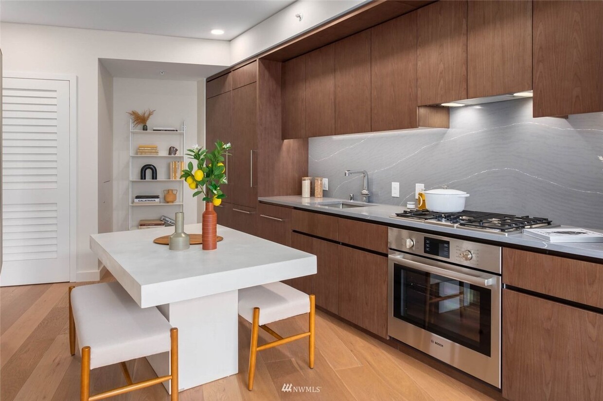 Foto principal - 1Bd/1Ba Seattle Condo
