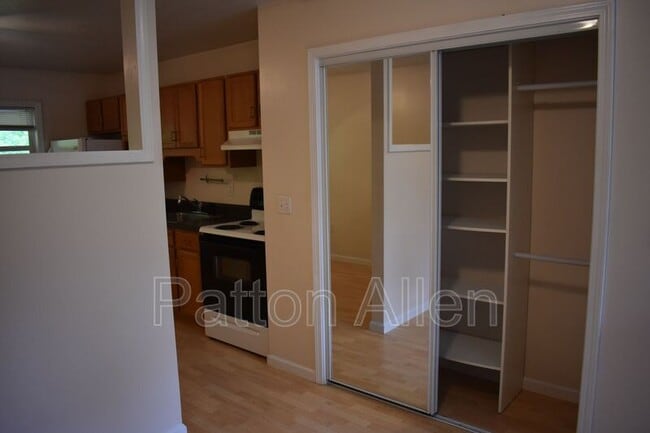 Building Photo - 145 Citadel Dr