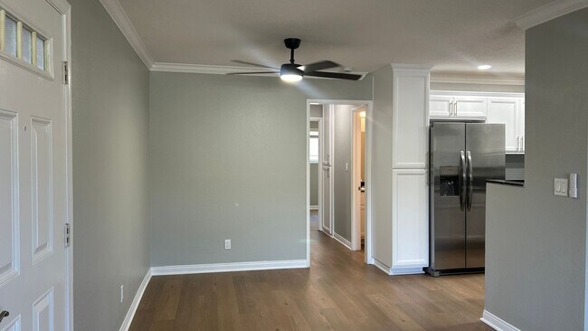 Interior Photo - Summer Crest Apartments