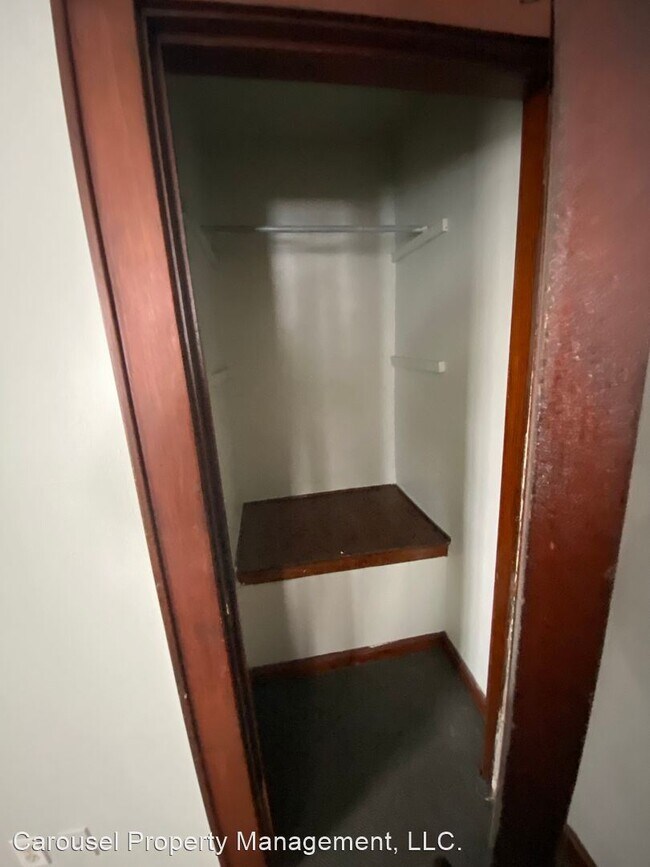 Foto del edificio - 2 br, 1 bath House - 1215 Henning Ave