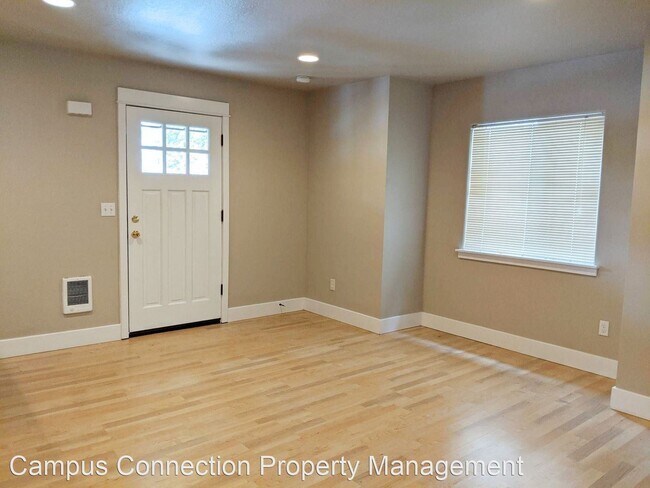 Building Photo - 6 br, 3 bath House - 1593 Mill