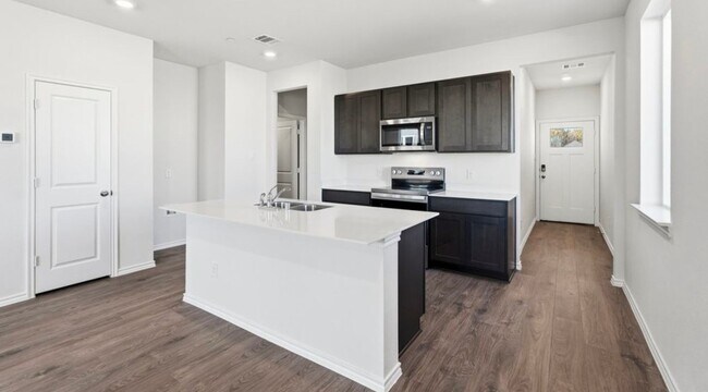 Foto del edificio - 7005 Cottonseed Dr