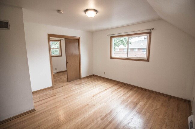 Main Bedroom - 708 North St