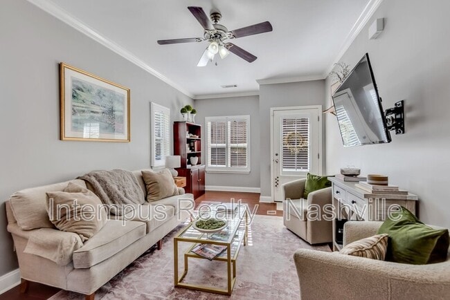 Building Photo - 1128 Woodbury Falls Ct
