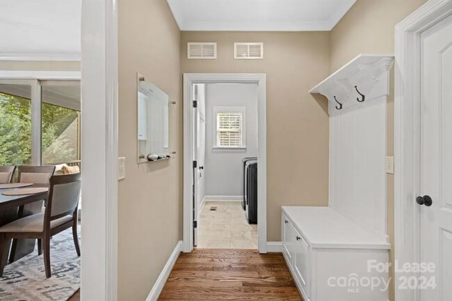 Building Photo - 136 Tuscany Trail