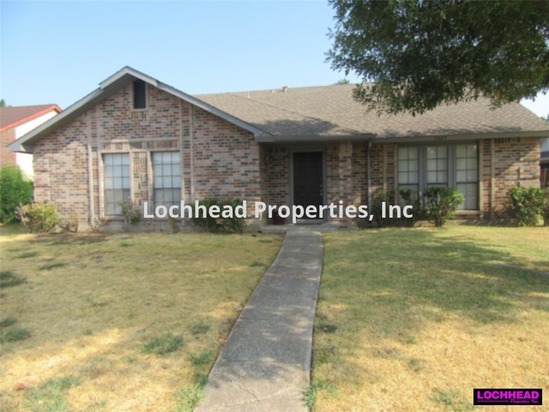 7025 Wills Dr, Garland, TX 75043 House Rental in Garland, TX