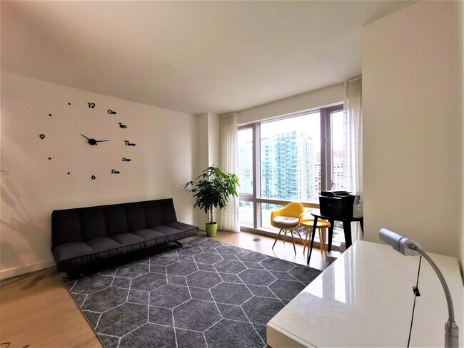 Foto del edificio - 75 Park Ln S