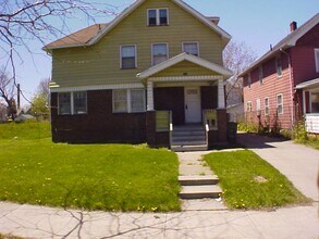 Building Photo - 1961 Dewey Ave