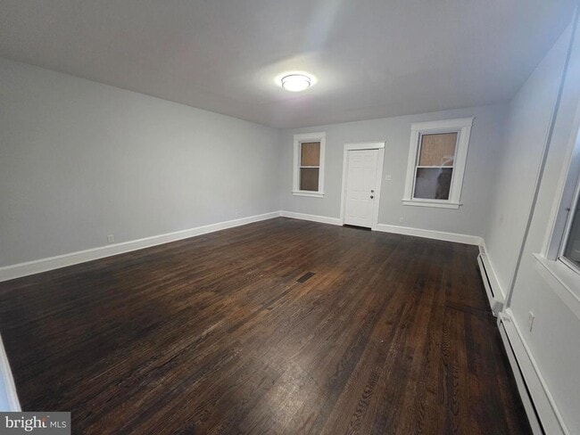Foto del edificio - 1023 Chestnut Ave