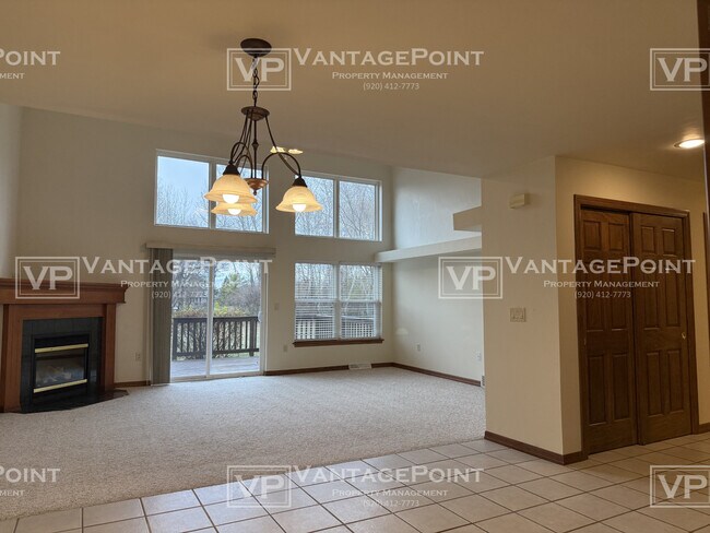 Foto del edificio - 2071 River Point Ct