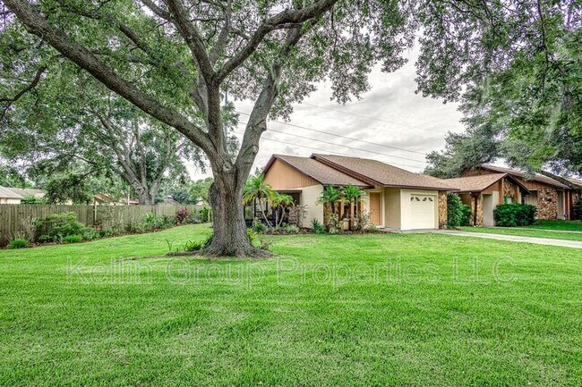 Foto del edificio - 5111 Cimarron Dr