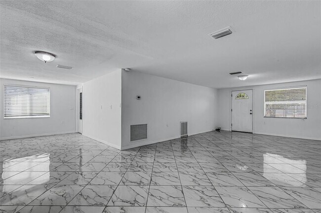 Foto del edificio - 1240 Trunkfish Dr
