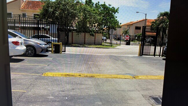 Foto del edificio - 2925 W 80th St