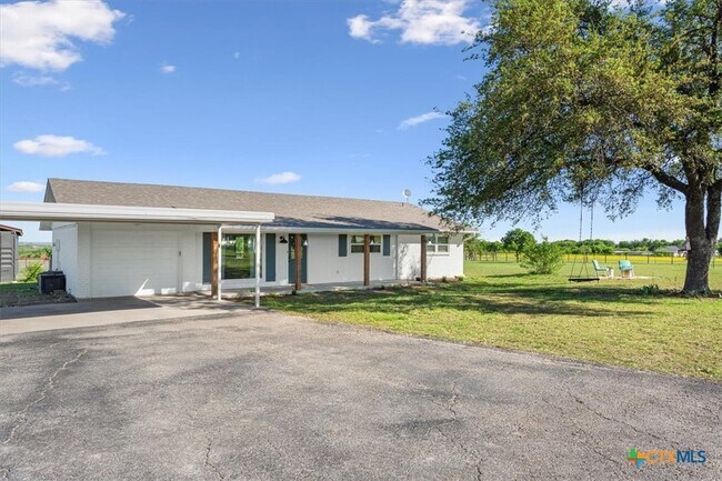 Foto del edificio - 8371 Lower Troy Rd