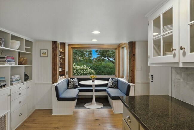 Foto del edificio - 199 Upland Farm Rd