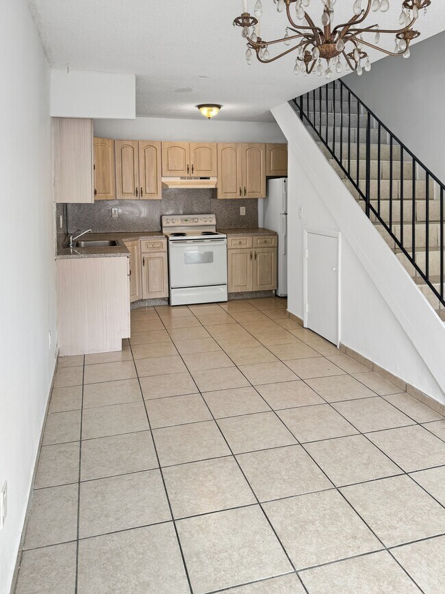 Foto del edificio - 1560 NW 15th St