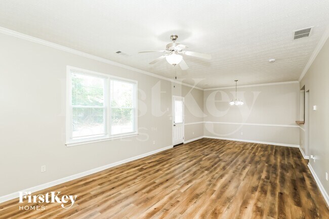 Foto del edificio - 1717 W Taylor Ave