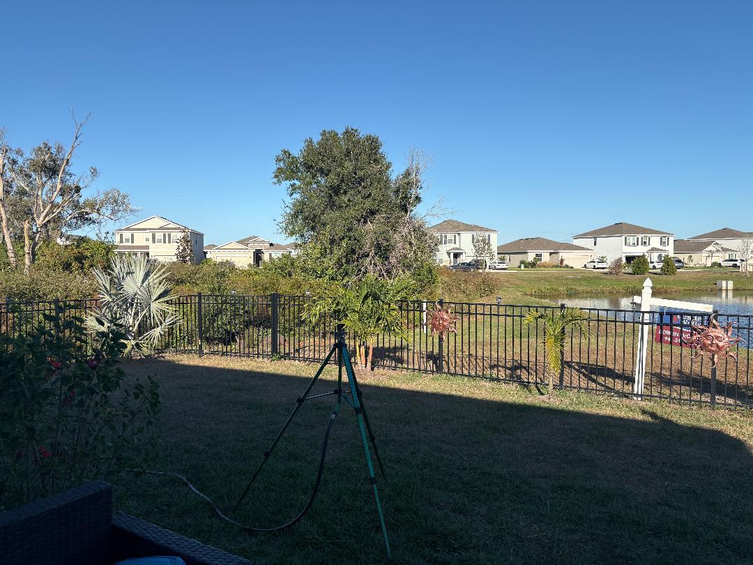 Vista del lago, área de conservación y cerca en la parte trasera de la casa. - 12404 Dora Trl