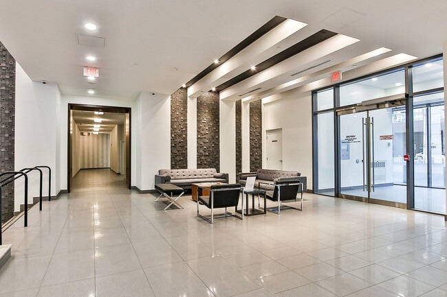 Building Photo - 20 Bruyeres Mews