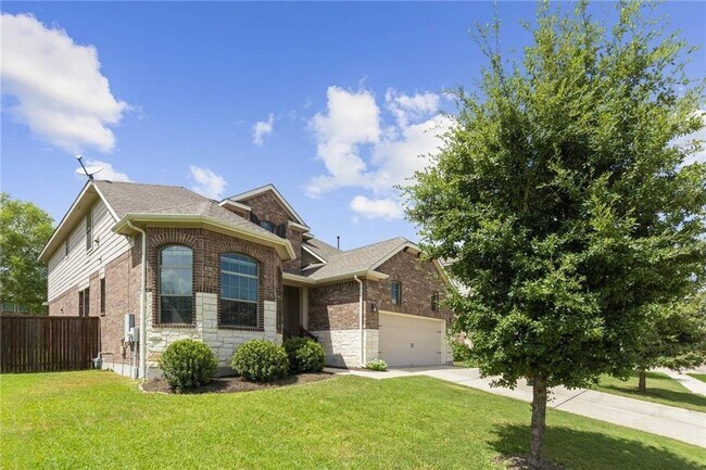 Foto del edificio - 120 Seminole Canyon Dr