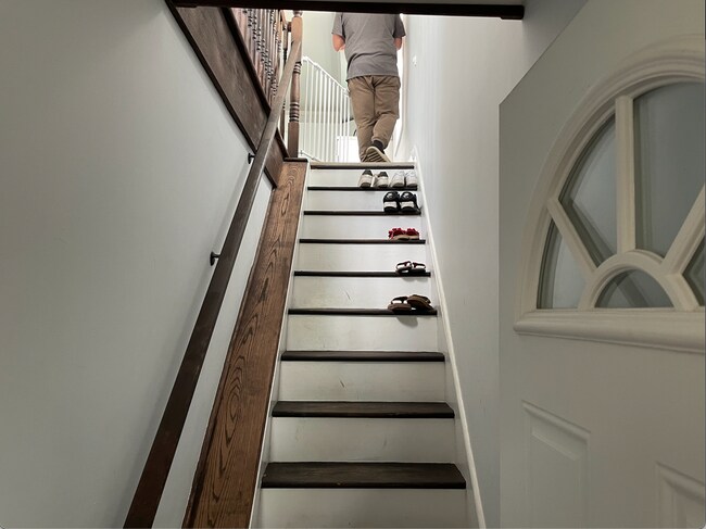 Stairs to unit - 21 King St