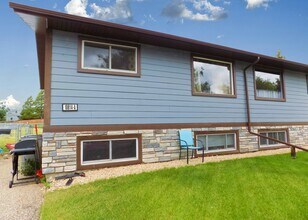 Building Photo - 10814-108193 93 St