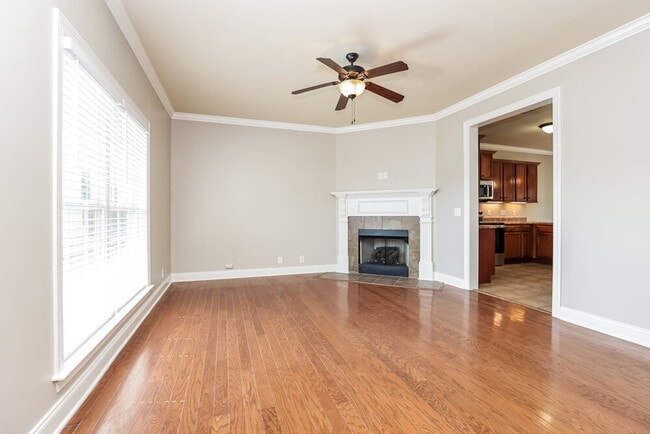 Building Photo - 1521 Barnsley Dr