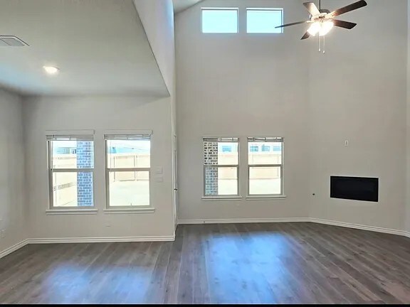 Foto del edificio - 1312 McCasland Dr