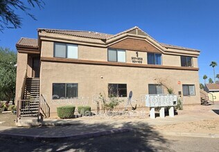 Building Photo - 16033 N 25th St