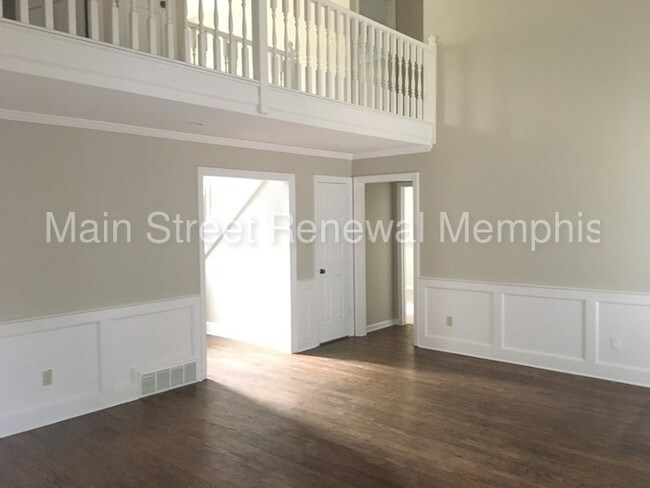 Building Photo - 223 Mysen Cir