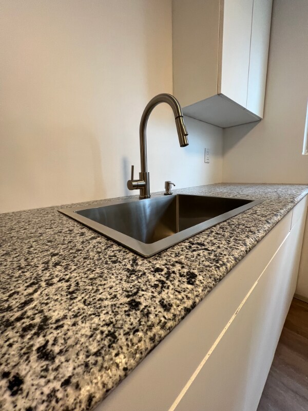 Foto del edificio - 2724 Anderson Ferry Rd