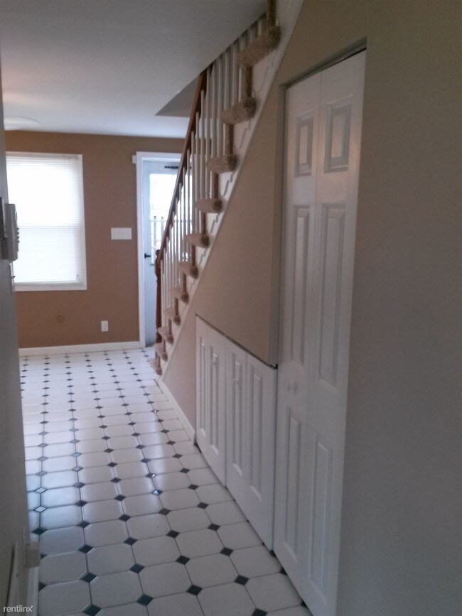 Foto del edificio - 7936 Wynbrook Rd