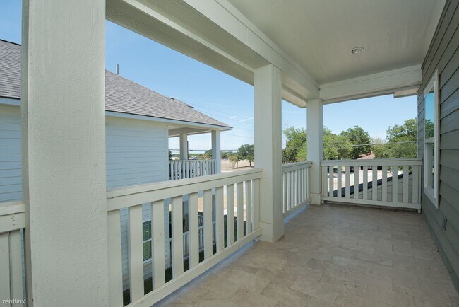 Foto del edificio - 5 br, 5.5 bath House - 3302 Cavitt Ave
