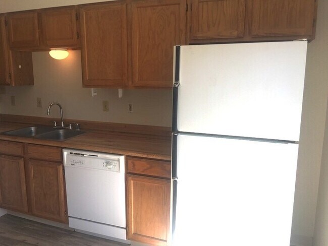 Foto del edificio - Reno Townhouse - Laundry Room in Unit/Gara...