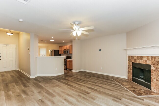 Foto del edificio - 213 Garden Valley Ln