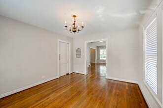 Building Photo - 1741 Wroxton