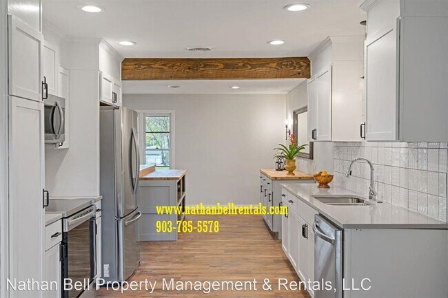 Building Photo - 3 br, 2 bath House - 55 SE 31st St