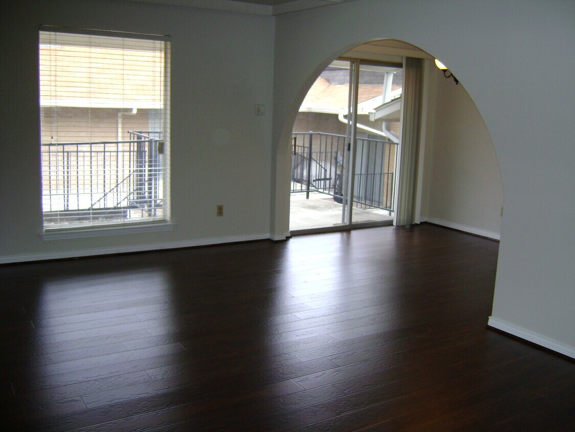 15914 Stillwood St Unit 2079, Dallas, TX 75248 Condo for Rent in