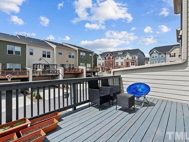 Foto del edificio - 1030 Brownsmith Dr