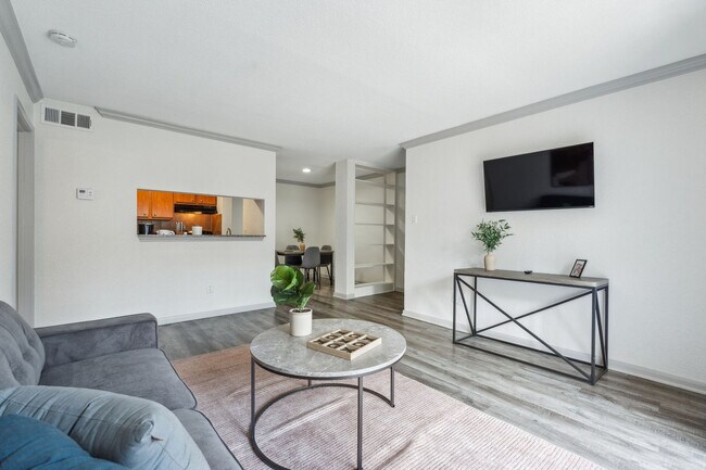 Foto del edificio - 10225 Bissonnet St