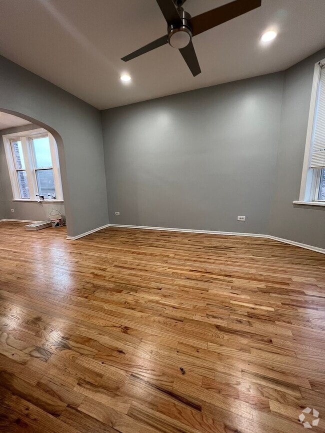 Building Photo - 1355 S Springfield Ave