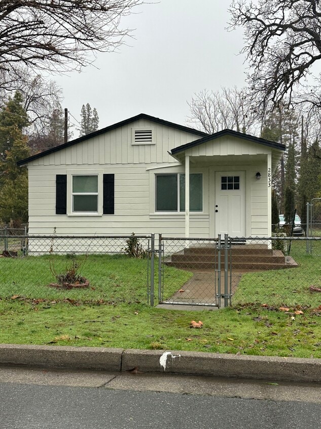 2833 Martha St, Anderson, CA 96007 House Rental in Anderson, CA